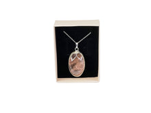 Load image into Gallery viewer, Luna - Natural Agate Necklace.