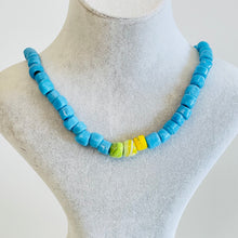 Load image into Gallery viewer, glass bead necklace