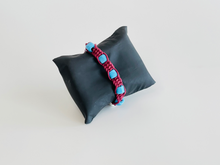 Load image into Gallery viewer, glass bead bracelet
