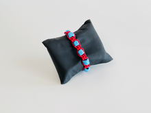 Load image into Gallery viewer, glass bead bracelet