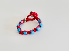 Load image into Gallery viewer, glass bead bracelet
