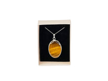 Load image into Gallery viewer, Cyra - Natural Tiger&#39;s Eye Necklace.
